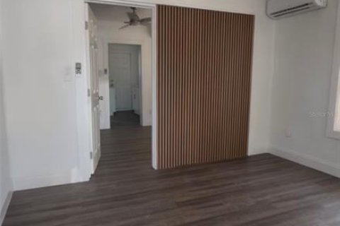 Casa en venta en Orlando, Florida, 2 dormitorios, 74.32 m2 № 2202784 - foto 9