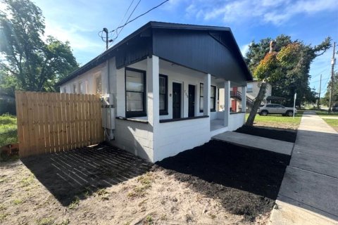 Casa en venta en Orlando, Florida, 2 dormitorios, 74.32 m2 № 2202784 - foto 2