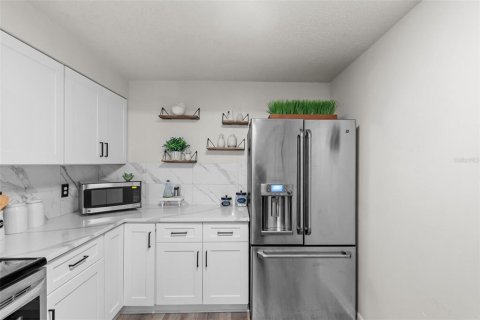 Villa ou maison à vendre à Pinellas Park, Floride: 2 chambres, 84.54 m2 № 1914290 - photo 17