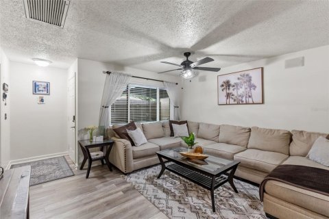 Villa ou maison à vendre à Pinellas Park, Floride: 2 chambres, 84.54 m2 № 1914290 - photo 10