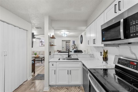 Villa ou maison à vendre à Pinellas Park, Floride: 2 chambres, 84.54 m2 № 1914290 - photo 20