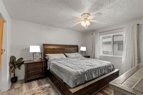 Villa ou maison à vendre à Pinellas Park, Floride: 2 chambres, 84.54 m2 № 1914290 - photo 21