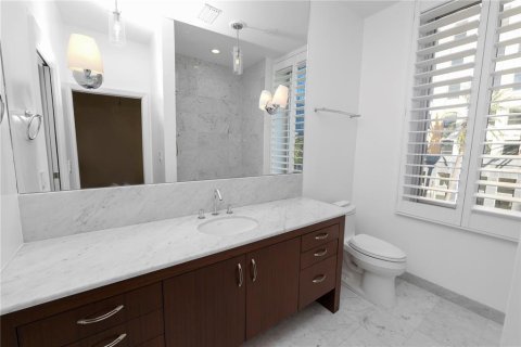 Condominio en venta en Saint Petersburg, Florida, 2 dormitorios, 161.65 m2 № 2101923 - foto 23