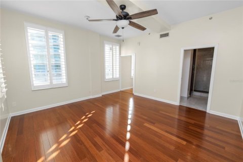 Condominio en venta en Saint Petersburg, Florida, 2 dormitorios, 161.65 m2 № 2101923 - foto 16