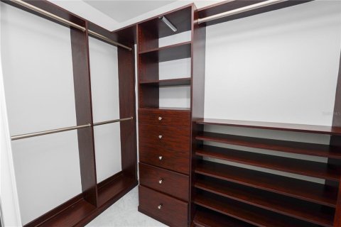 Condominio en venta en Saint Petersburg, Florida, 2 dormitorios, 161.65 m2 № 2101923 - foto 18