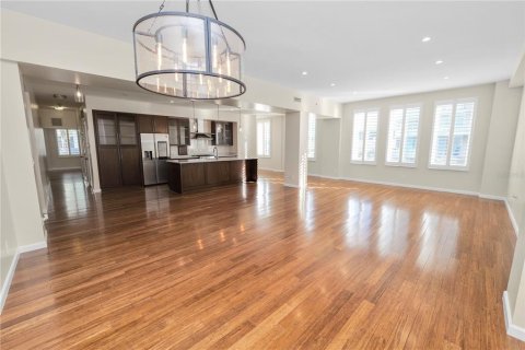 Condominio en venta en Saint Petersburg, Florida, 2 dormitorios, 161.65 m2 № 2101923 - foto 12
