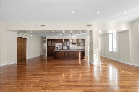 Condominio en venta en Saint Petersburg, Florida, 2 dormitorios, 161.65 m2 № 2101923 - foto 9
