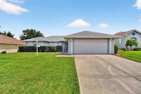 Villa ou maison à vendre à Summerfield, Floride: 3 chambres, 123.56 m2 № 2341499 - photo 2