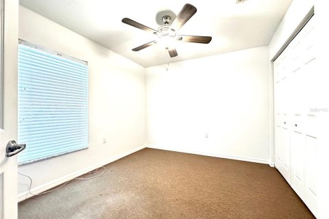 House in Saint Petersburg, Florida 3 bedrooms, 111.48 sq.m. № 2198714 - photo 10