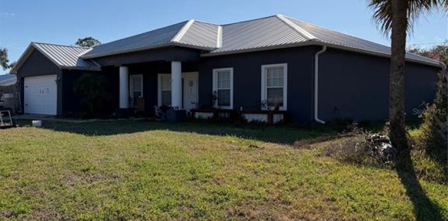 House in Edgewater, Florida 4 bedrooms, 206.15 sq.m. № 2098884