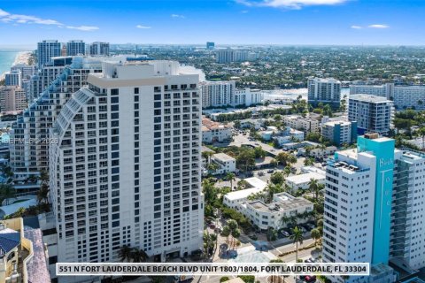 Condo in Fort Lauderdale, Florida  № 2081169 - photo 6