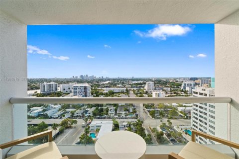 Condo in Fort Lauderdale, Florida  № 2081169 - photo 19