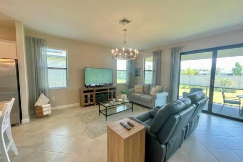 Casa en alquiler en Port Charlotte, Florida, 3 dormitorios, 204.2 m2 № 1853905 - foto 11