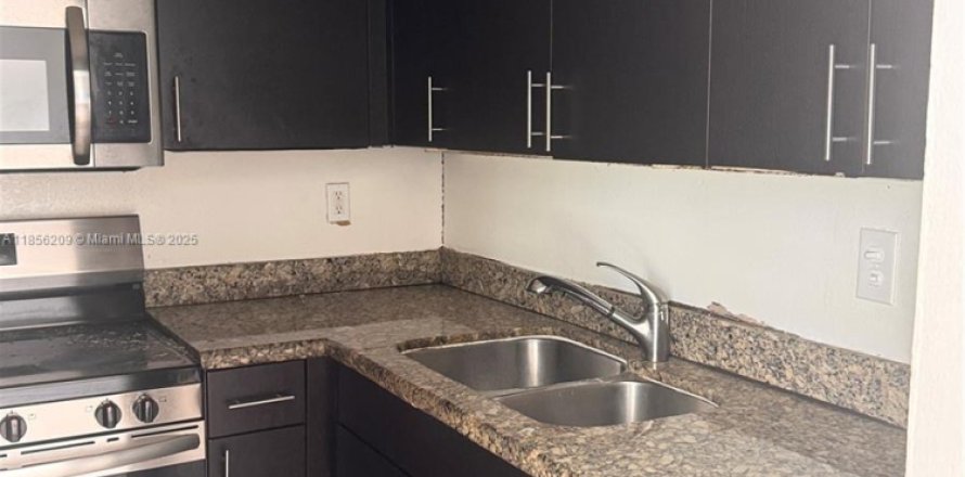 Condo à Miami, Floride, 2 chambres № 1891342