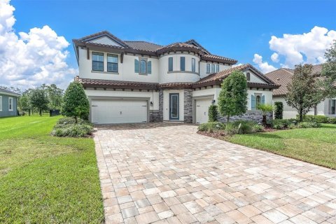 House in Odessa, Florida 5 bedrooms, 391.86 sq.m. № 1909904 - photo 2