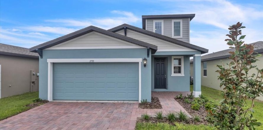 House in Poinciana, Florida 4 bedrooms, 201.41 sq.m. № 1765902