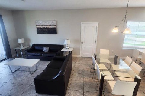 Casa en venta en Haines City, Florida, 3 dormitorios, 186.73 m2 № 1749328 - foto 12