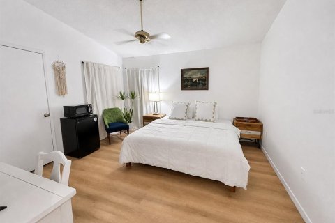Townhouse in Kissimmee, Florida 3 bedrooms, 93.27 sq.m. № 2318580 - photo 4