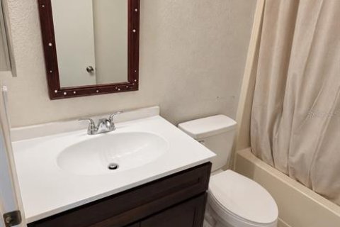 Townhouse in Kissimmee, Florida 3 bedrooms, 93.27 sq.m. № 2318580 - photo 3
