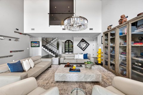 Villa ou maison à vendre à Fort Lauderdale, Floride: 5 chambres, 574.97 m2 № 2186536 - photo 10