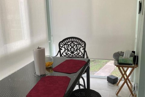 Condominio en venta en Lauderdale Lakes, Florida, 2 dormitorios, 89.19 m2 № 2193630 - foto 12