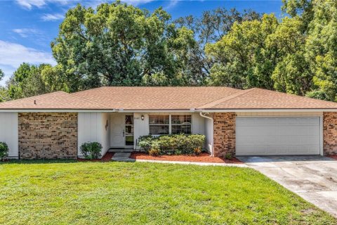 Casa en Orlando, Florida 4 dormitorios, 181.25 m2 № 2324596