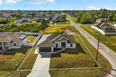 Купить виллу или дом в Лихай-Эйкерс, Флорида 4 спальни, 154.96м2, № 1986222 - фото 30