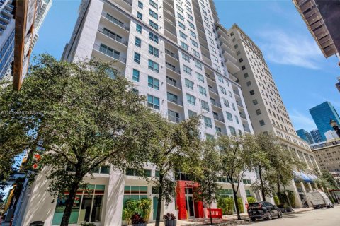 Купить кондоминиум в Майами, Флорида 1 спальня, 83.89м2, № 1348727 - фото 1