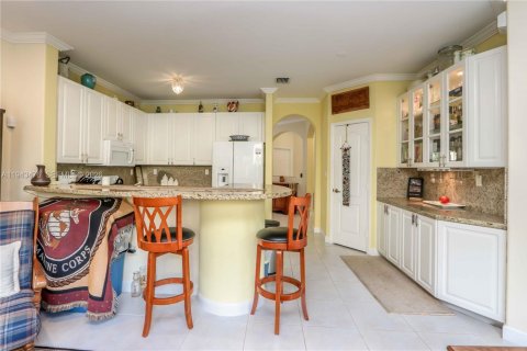Adosado en venta en Doral, Florida, 3 dormitorios, 206.8 m2 № 2000495 - foto 14