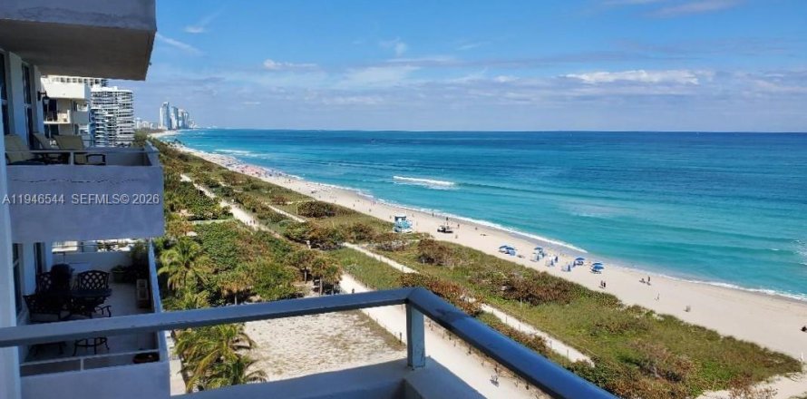 Condo in Surfside, Florida, 2 bedrooms  № 2002949