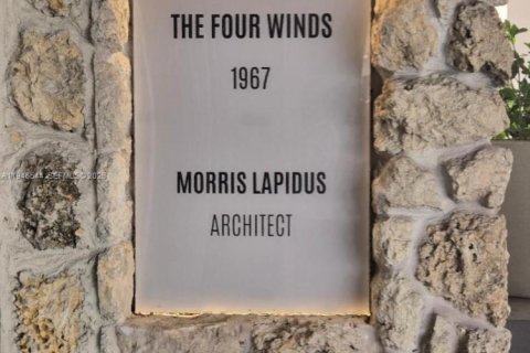 Condo in Surfside, Florida, 2 bedrooms  № 2002949 - photo 7