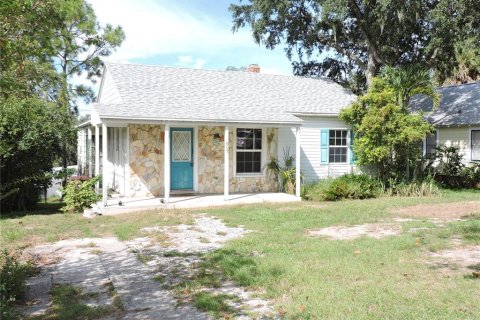 Casa en venta en Lake Wales, Florida, 3 dormitorios, 141.4 m2 № 1906614 - foto 1