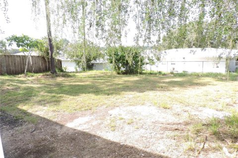Casa en venta en Lake Wales, Florida, 3 dormitorios, 141.4 m2 № 1906614 - foto 28