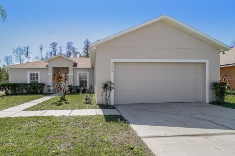 House in Kissimmee, Florida 3 bedrooms, 122.07 sq.m. № 2364494