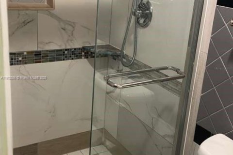 Appartement à louer à Miami Beach, Floride № 1954105 - photo 9