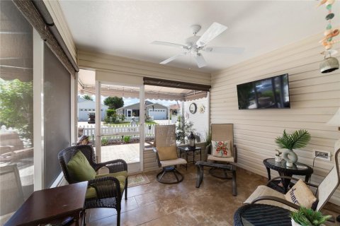Villa ou maison à vendre à The Villages, Floride: 2 chambres, 107.4 m2 № 2151044 - photo 11
