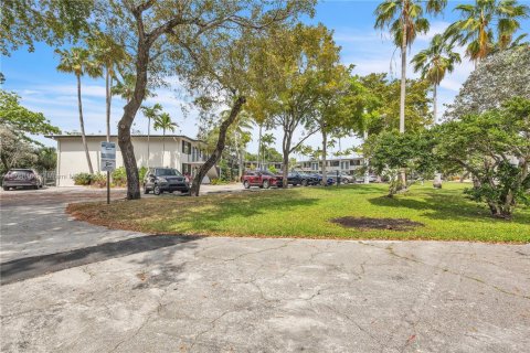 Condo in Wilton Manors, Florida, 1 bedroom  № 1875190 - photo 26