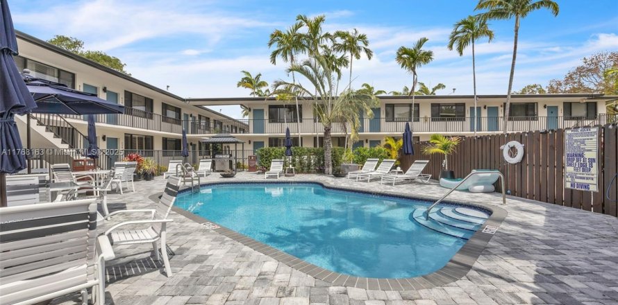 Condo in Wilton Manors, Florida, 1 bedroom  № 1875190