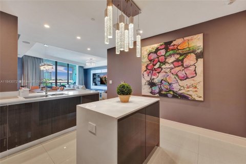 Купить кондоминиум в Авентура, Флорида 3 спальни, 214.33м2, № 2015453 - фото 10