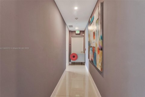 Купить кондоминиум в Авентура, Флорида 3 спальни, 214.33м2, № 2015453 - фото 21