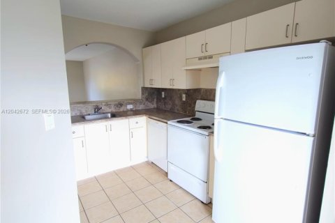 Condominio en venta en Homestead, Florida, 2 dormitorios, 85.47 m2 № 2168067 - foto 5