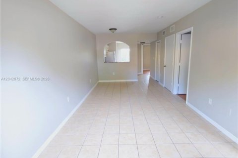 Condominio en venta en Homestead, Florida, 2 dormitorios, 85.47 m2 № 2168067 - foto 3