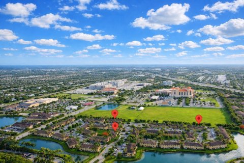 Condominio en venta en Homestead, Florida, 2 dormitorios, 85.47 m2 № 2168067 - foto 12