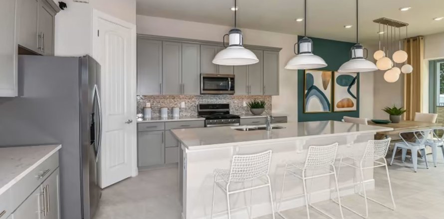 Townhouse in WINDSONG ESTATES in Lake Worth, Florida 5 bedrooms, 269 sq.m. № 128272