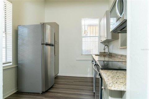 Commercial property in Tampa, Florida 3 bedrooms, 139.35 sq.m. № 1895048 - photo 24