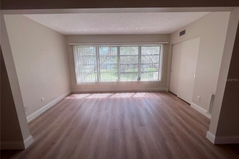 Condominio en alquiler en Clearwater, Florida, 2 dormitorios, 130.06 m2 № 1847289 - foto 15