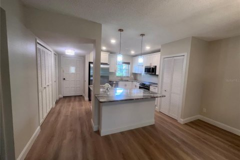 Condominio en alquiler en Clearwater, Florida, 2 dormitorios, 130.06 m2 № 1847289 - foto 5