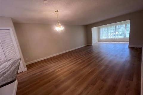 Condominio en alquiler en Clearwater, Florida, 2 dormitorios, 130.06 m2 № 1847289 - foto 13