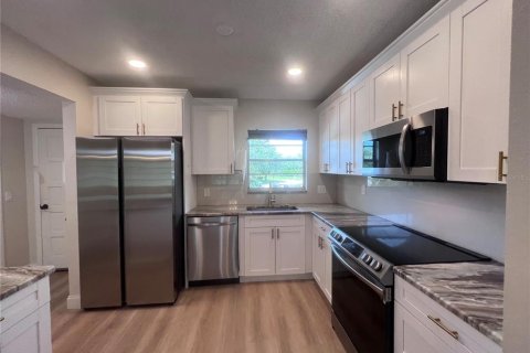 Condominio en alquiler en Clearwater, Florida, 2 dormitorios, 130.06 m2 № 1847289 - foto 9