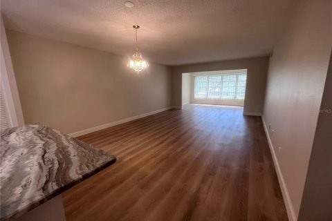 Condominio en alquiler en Clearwater, Florida, 2 dormitorios, 130.06 m2 № 1847289 - foto 12